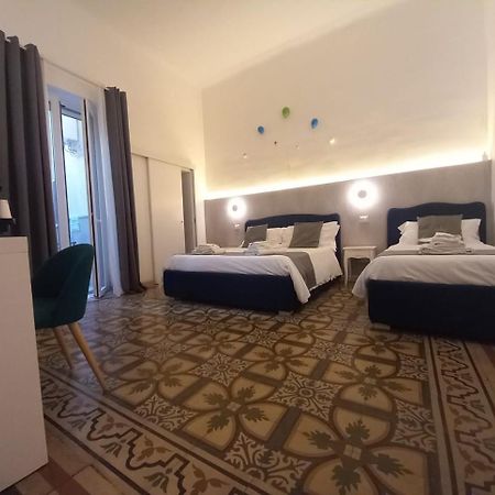 Dimora Fantasia Charme B&B Барі Екстер'єр фото