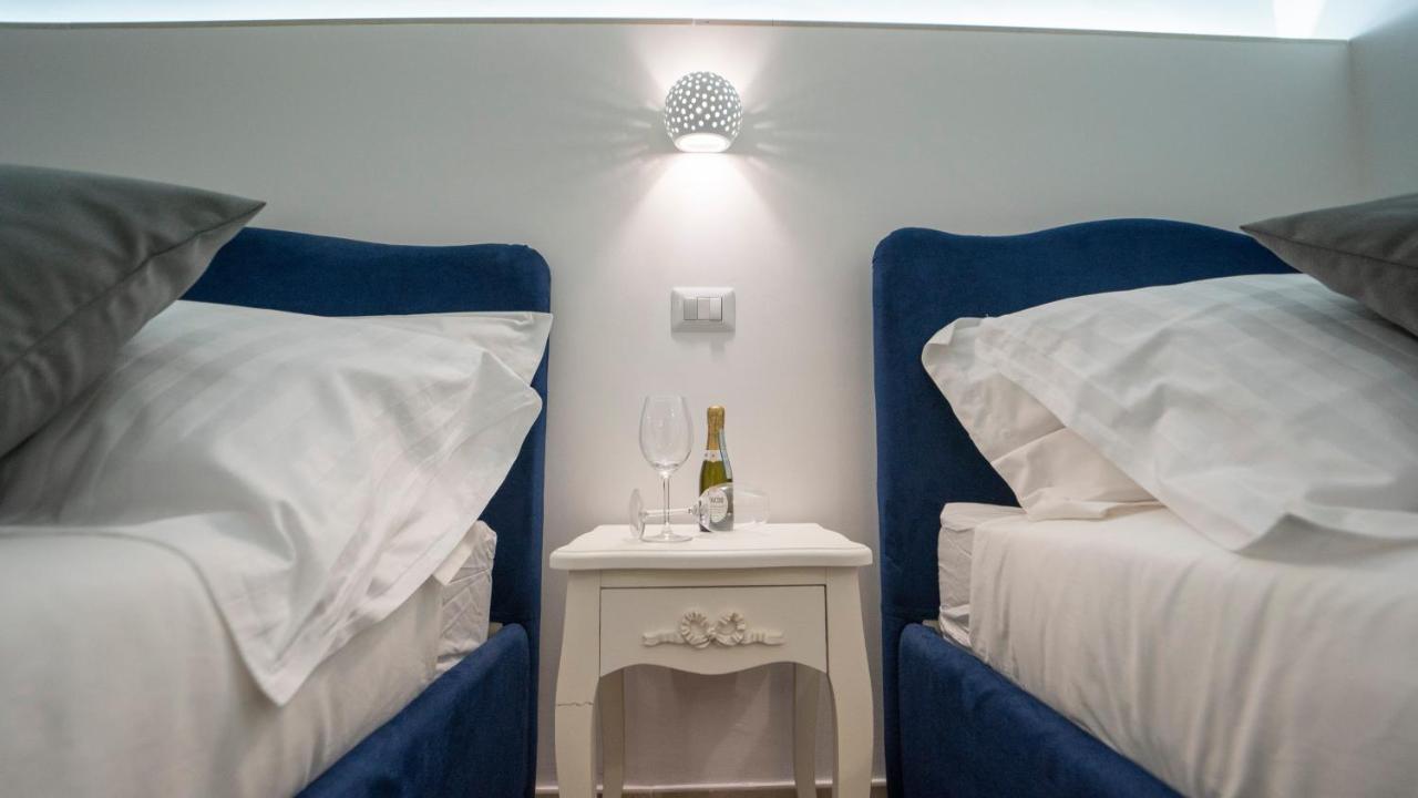 Dimora Fantasia Charme B&B Барі Екстер'єр фото