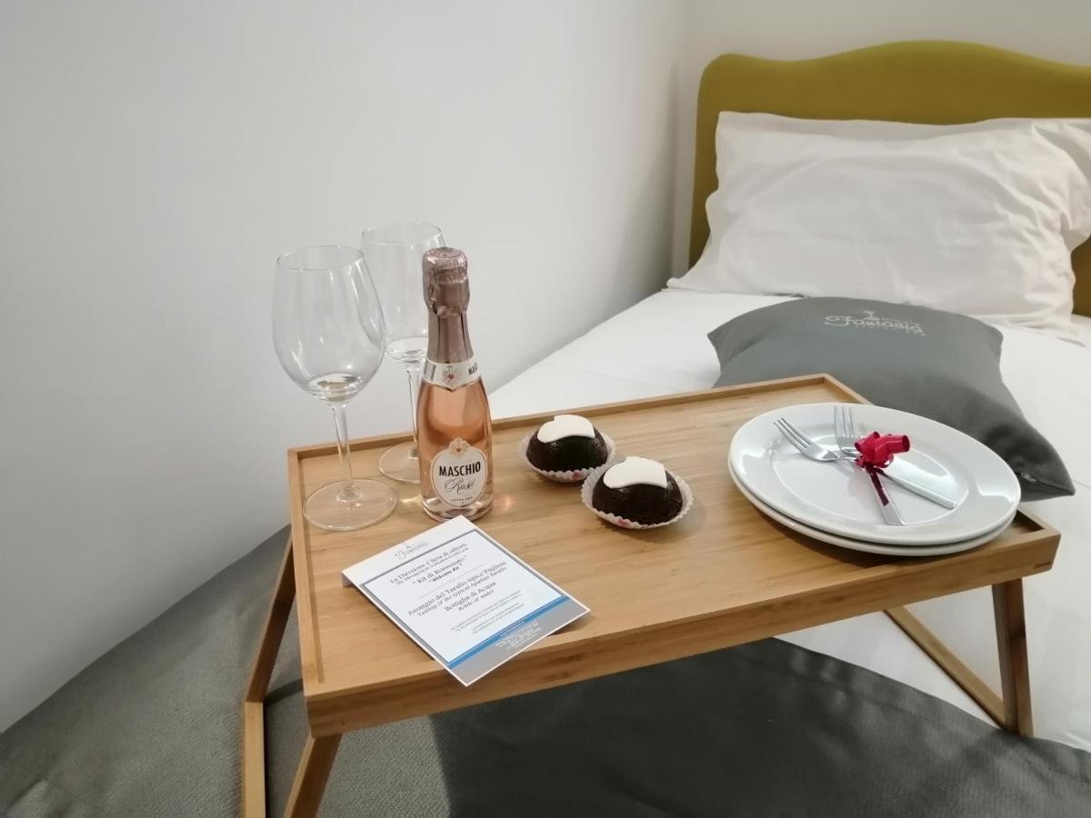 Dimora Fantasia Charme B&B Барі Екстер'єр фото