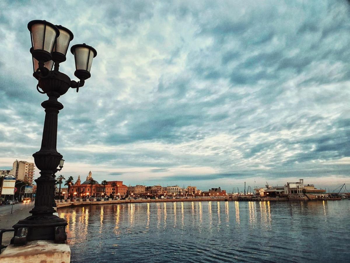 Dimora Fantasia Charme B&B Барі Екстер'єр фото