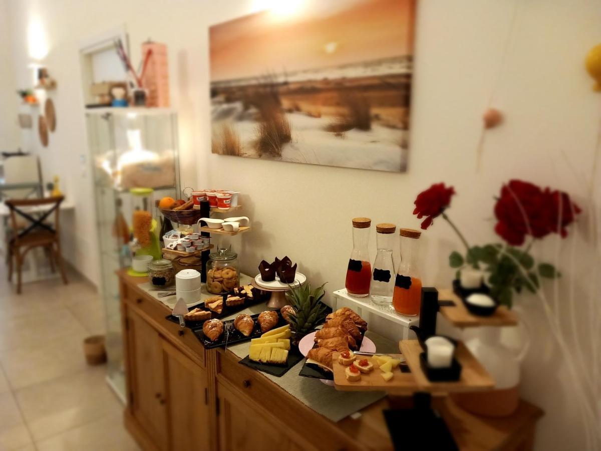 Dimora Fantasia Charme B&B Барі Екстер'єр фото
